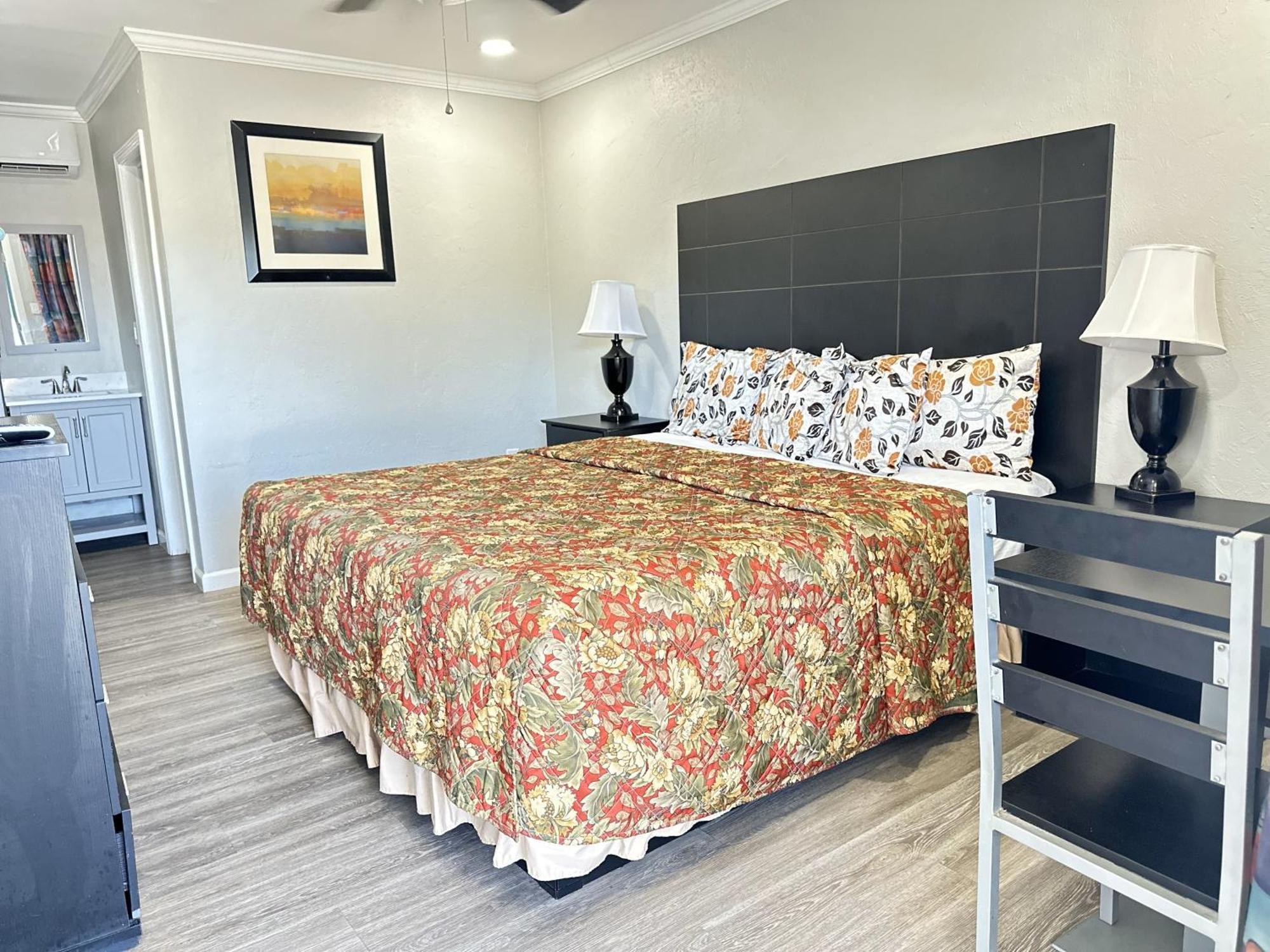 Sunshine Inn & Suites Venice, Florida Venice Gardens Екстер'єр фото