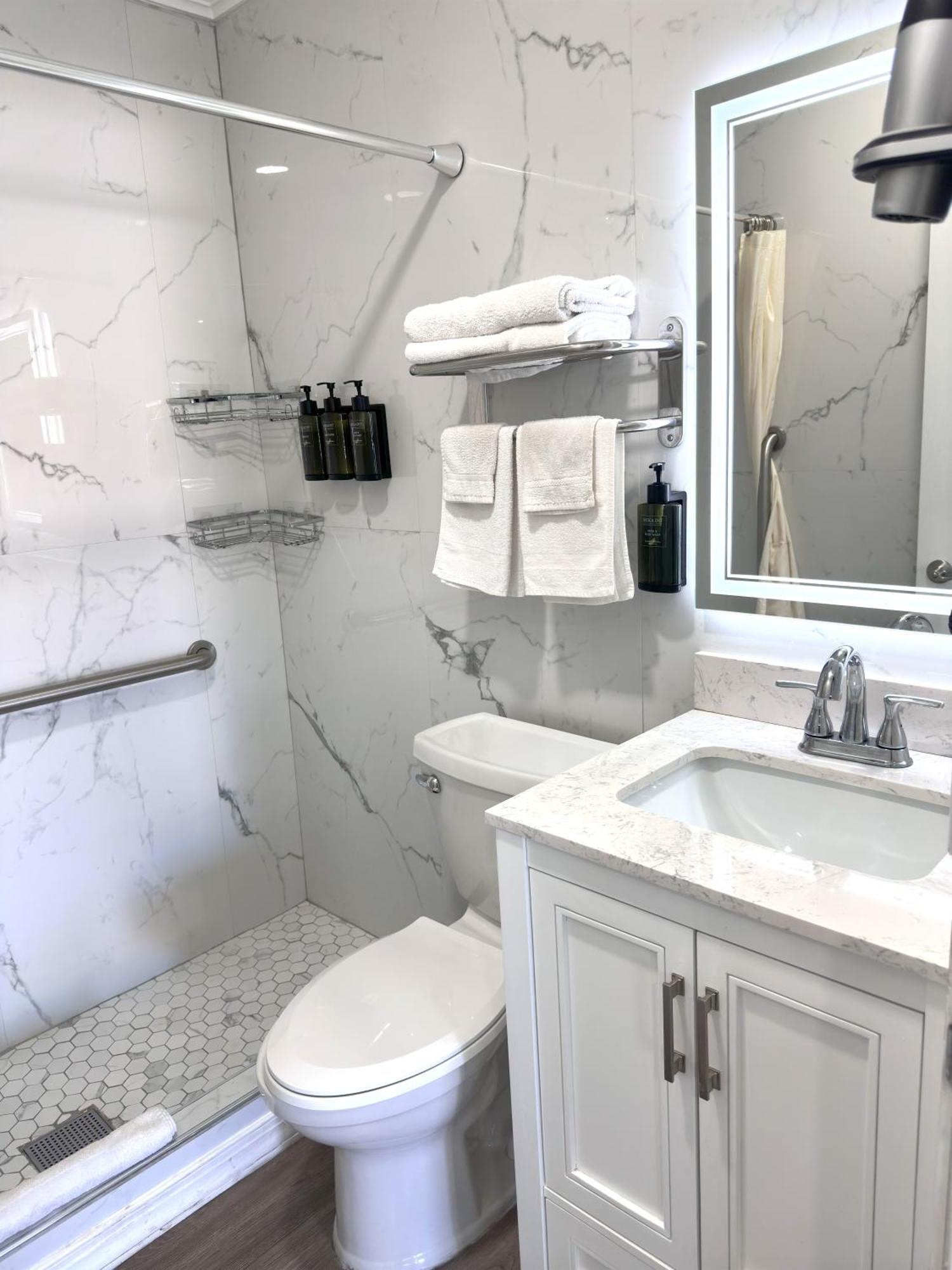 Sunshine Inn & Suites Venice, Florida Venice Gardens Екстер'єр фото