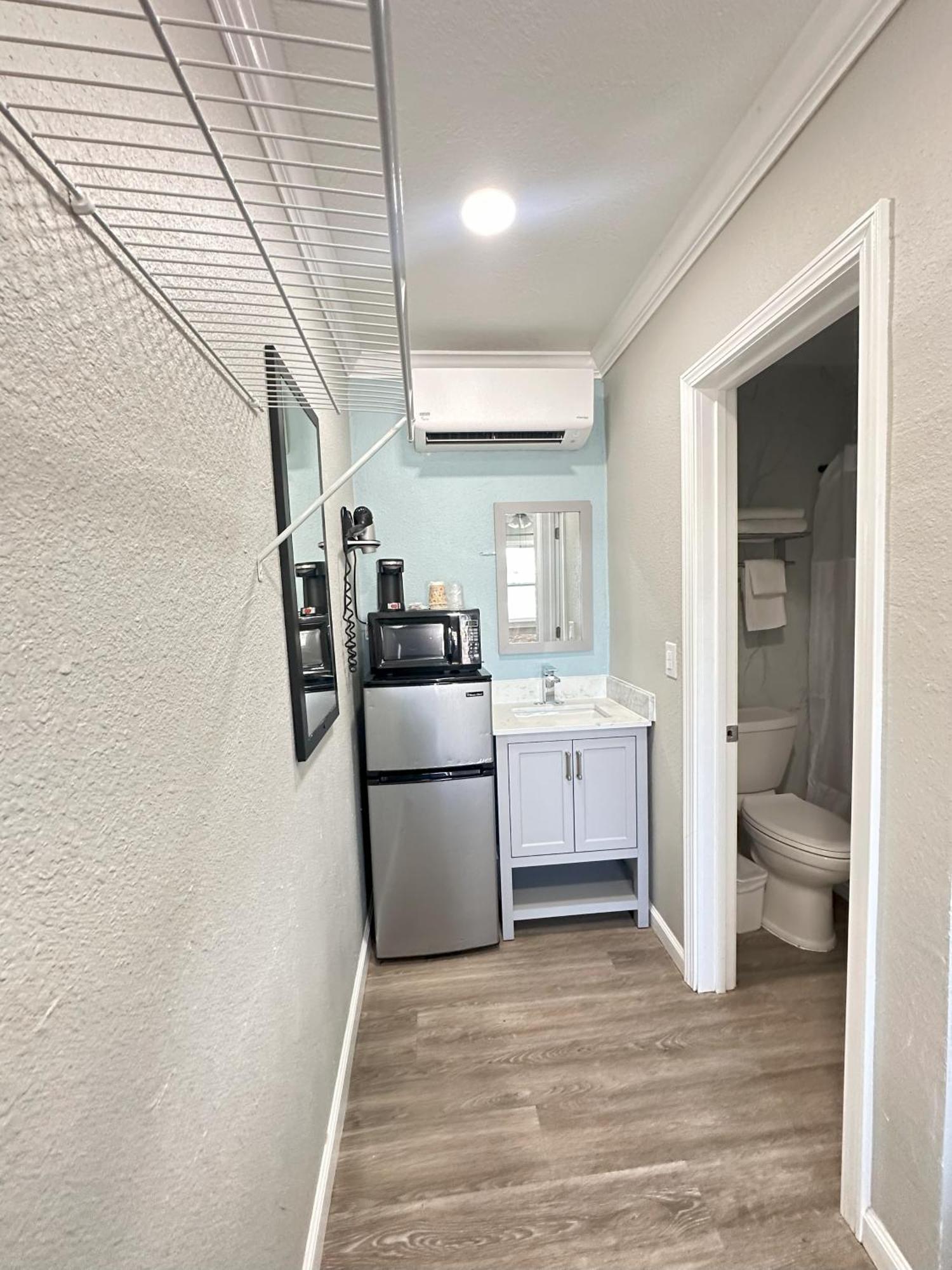 Sunshine Inn & Suites Venice, Florida Venice Gardens Екстер'єр фото