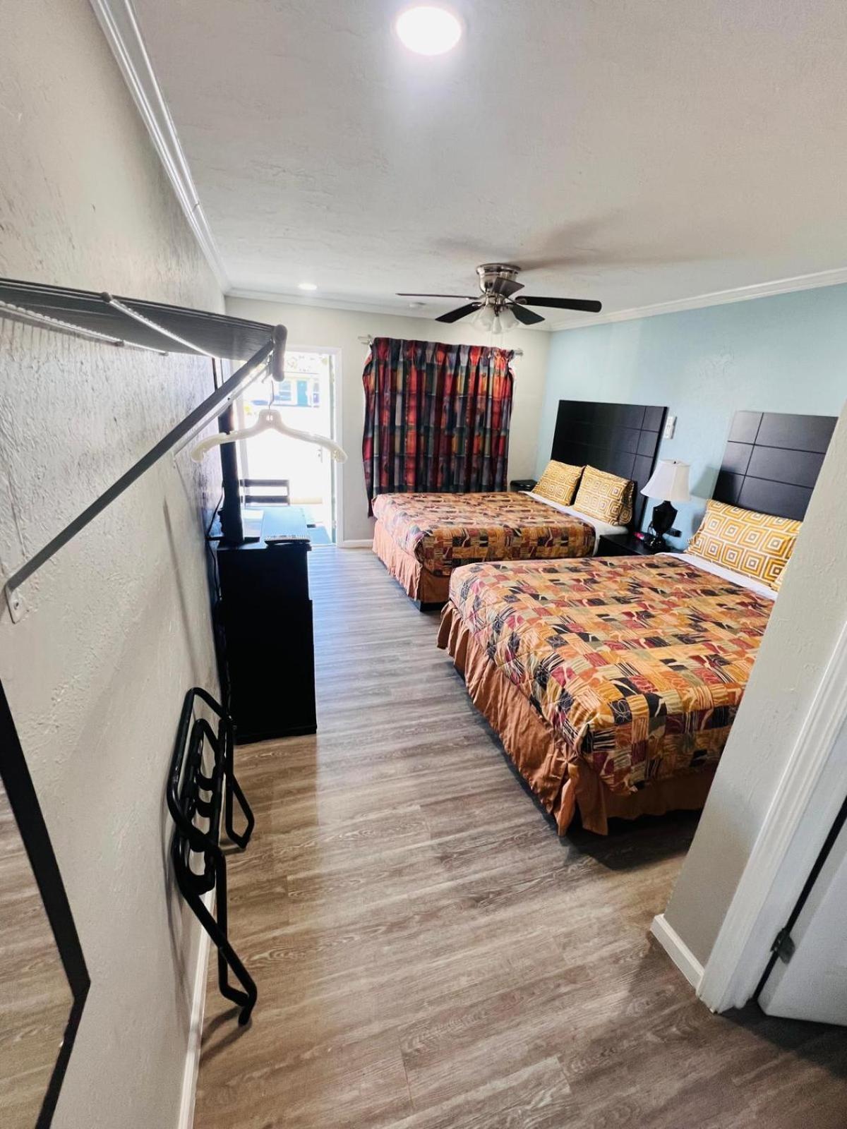 Sunshine Inn & Suites Venice, Florida Venice Gardens Екстер'єр фото