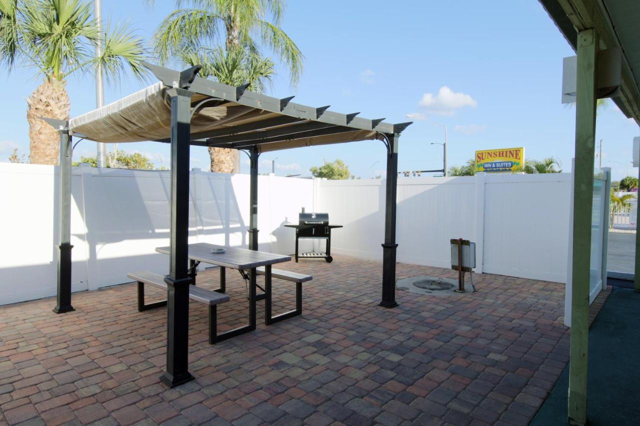 Sunshine Inn & Suites Venice, Florida Venice Gardens Екстер'єр фото