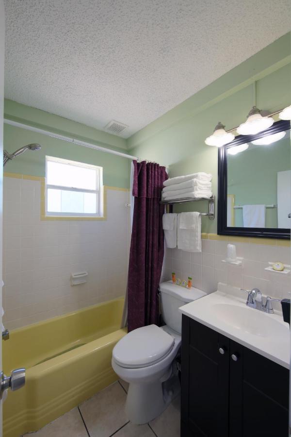 Sunshine Inn & Suites Venice, Florida Venice Gardens Екстер'єр фото